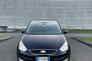 Ford Galaxy 7posti