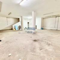 Deposito di 140mq al piano seminterrato