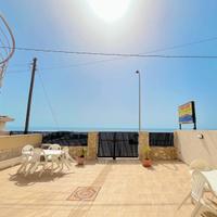 Casa vacanza fronte mare 10m Lung.re 181. 1 Avola