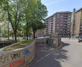 Box auto a Torino