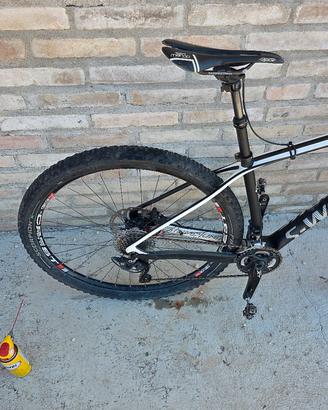 Mountainbike front