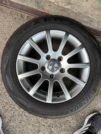 Gomme  4 stagioni 205/60/R15 con cerchi in lega