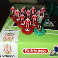 Subbuteo LW team Liverpool ref 741 - basi Hasbro
