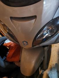 Piaggio Ricambi Moto X9 500 ie SL