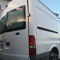 Ford transit 2400 ricambi