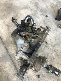 Cambio usato Toyota Rav4 2ADFTV 100KW