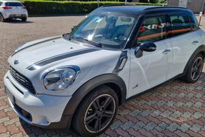 Mini countryman couper S All4 unico propietario