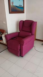 Poltrona reclinabile con motore