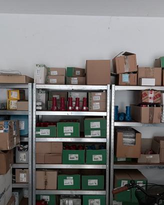 Materiale elettrico di varie marche