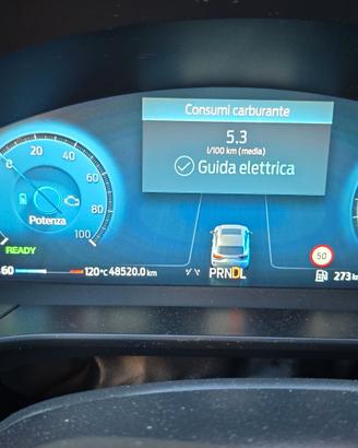 Kuga full Hybrid 183 cv 2,5 cc  del 2025