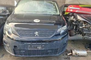 Peugeot partner 2020 paraurti portiera kit airbag