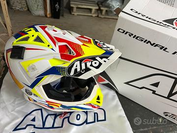 Casco cross airoh