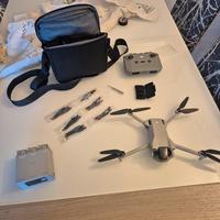 DJI Mini 3 con accessori completi