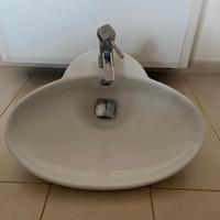 Lavabo da appoggio per bagno