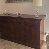 Credenza in stile classico