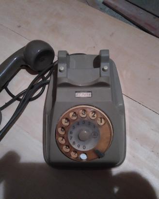 Telefono da scrivania anni 70 e cordless