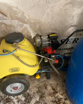 Pompa irroratrice a scoppio