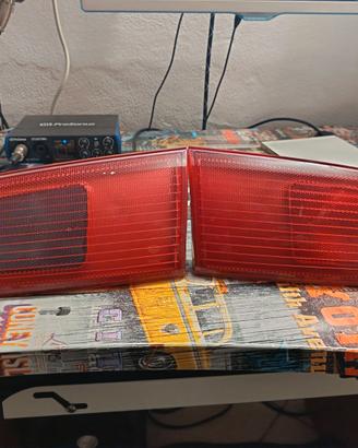 Fari posteriori per Mazda 2 anno 2003