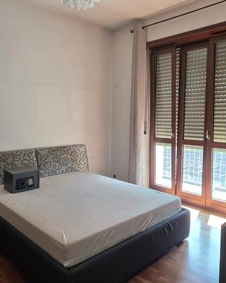 Letto matrimoniale contenitore