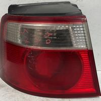 STOP FANALE POSTERIORE SINISTRO KIA Carens 1a Seri