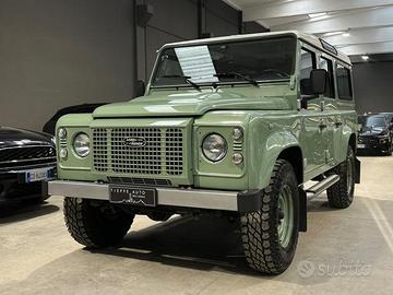 LAND ROVER Defender 110 2.2 TD4 Station Wagon He