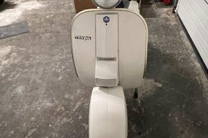 Vespa pk 50 senza frecce