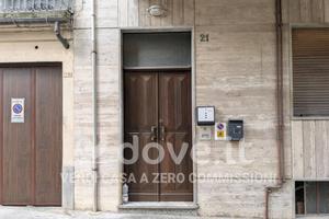Appartamento di 90 m² con 3 locali e box auto a Sa