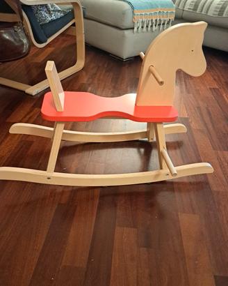 Cavallo a dondolo per bambini