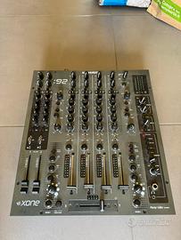 Consolle x traktor, mixer xone92, 2 x1, audio10