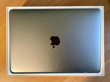 MacBook 12” 2017 i7 16GB RAM 256GB SSD Space Gray