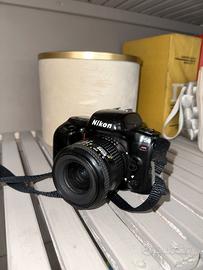 fotocamera professionale Nikon