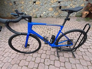 BICI GIANT DEFY 2024