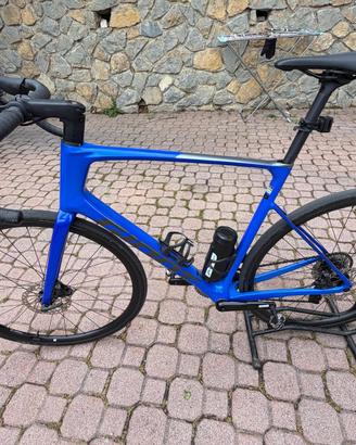 BICI GIANT DEFY 2024