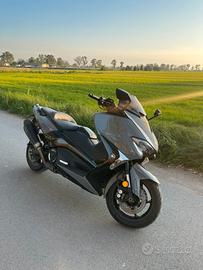 T-Max 530 DX ABS Sport
