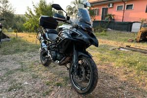 BENELLI TRK 502 X e5 ABS - Tris di valige