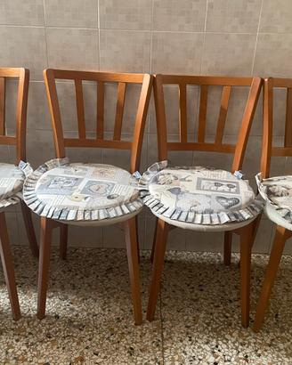 4 sedie da cucina Sala in legno e cuscini inclusi