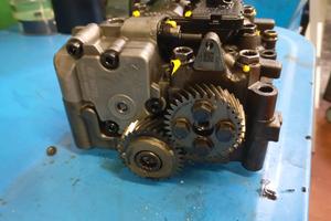 pompa olio audi A4 170cv motore BRD