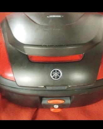 baule GIVI Yamaha T MAX 47 litri