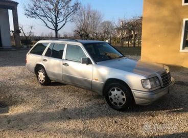 Mercedes E 200 w124 SW    Asi