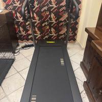 TECHNOGYM MYRUN TAPIS ROULANT COMPATTO (2021)