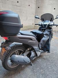 Yamaha Xenter 150