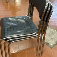 03 Sedie struttura acciaio seduta in pastica