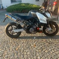 Ktm super duke 990
