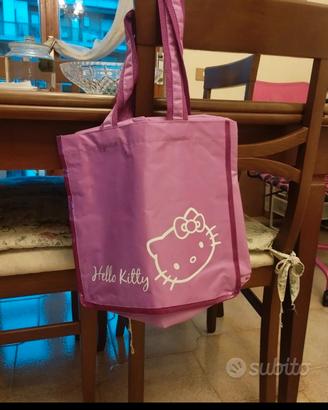 beauty case, borsa hello Kitty e gadget anni 90 