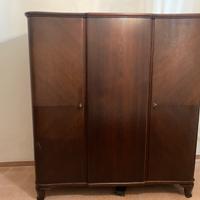 Camera da letto restaurata,armadio,comò, comodini2