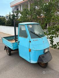 Piaggio Ape 50 con cassone