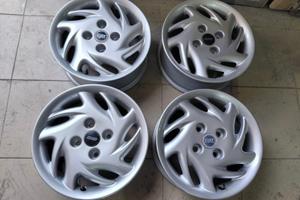 Cerchi in lega da 13 pollici per Fiat 600 ecc