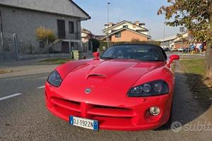 Dodge Viper SRT 10 2004