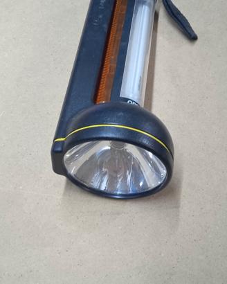 Torcia multifunzione Duracell 