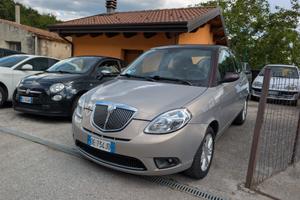 Lancia Ypsilon 1.3 MJT 75 CV Platino